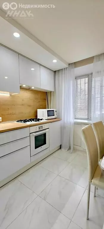 3-комнатная квартира: Нижний Новгород, Автомеханическая улица, 15А ... - Фото 1