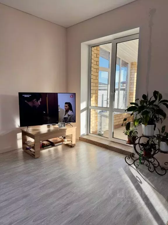 Дом в Татарстан, Высокогорский район, Семиозерское с/пос, Совушки кп  ... - Фото 0