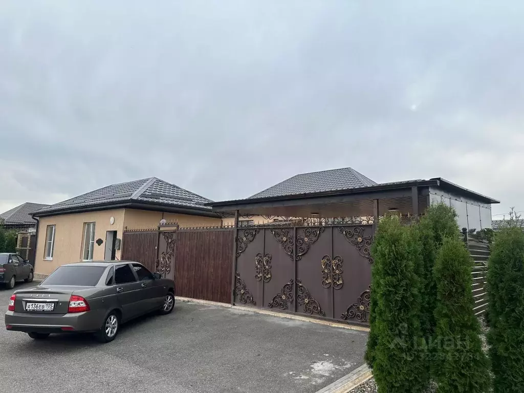 Дом в Ставропольский край, Ессентуки пер. Воскресный, 8 (113 м) - Фото 2