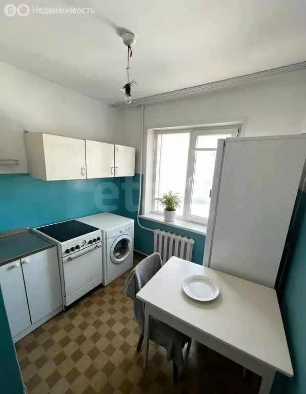 3-комнатная квартира: Ачинск, улица Декабристов, 27 (63.5 м) - Фото 1