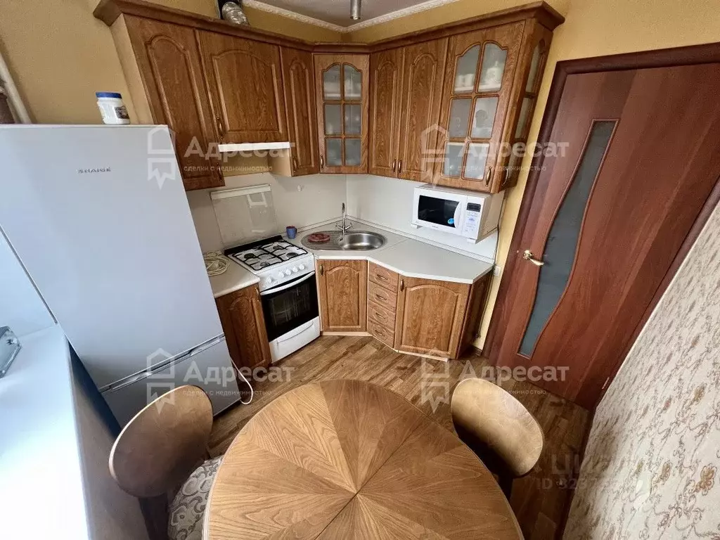 2-к кв. Волгоградская область, Волгоград ул. 64-й Армии, 40 (43.8 м) - Фото 1