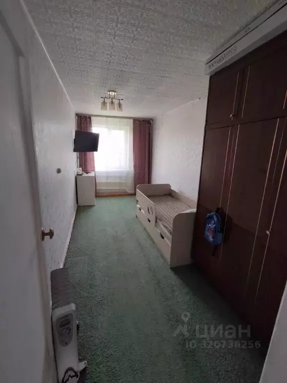 3-к кв. Омская область, Азовский Немецкий Национальный район, д. Гауф ... - Фото 0