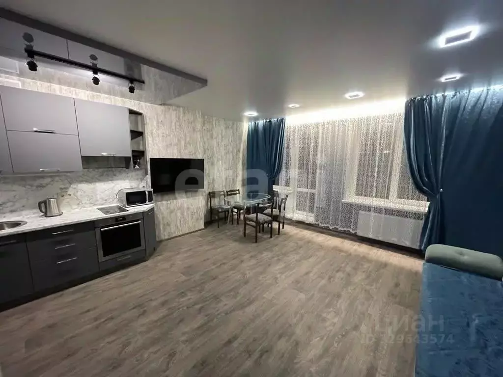 2-к кв. Татарстан, Набережные Челны ул. 2-я Береговая, 33 (50.1 м) - Фото 2