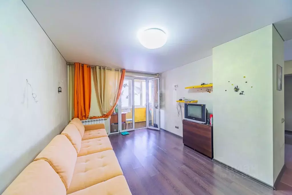 2-к кв. Саратовская область, Саратов Железнодорожная ул., 43/55 (51.1 ... - Фото 1