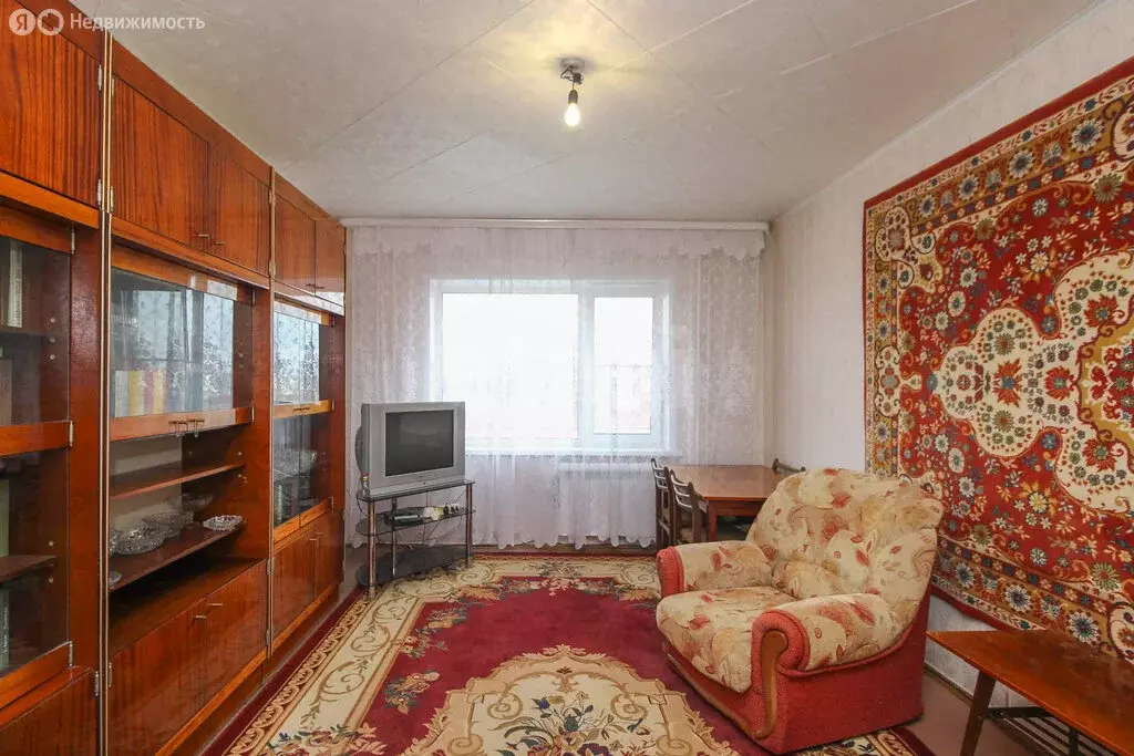 3-комнатная квартира: Омск, Волгоградская улица, 30 (63.6 м) - Фото 2