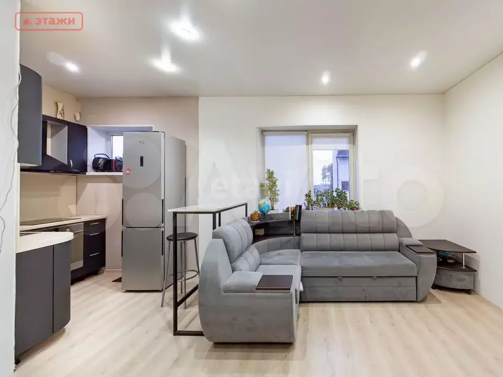 2-к. квартира, 60 м, 3/3 эт. - Фото 0