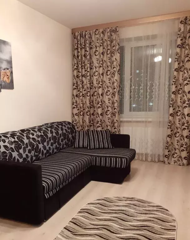 2-к кв. Удмуртия, Ижевск ул. Архитектора П.П. Берша, 37 (57.0 м) - Фото 1