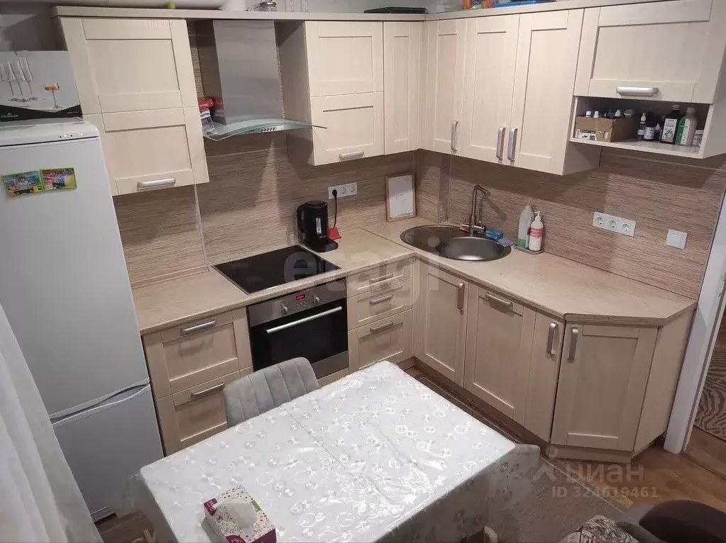 2-к кв. Воронежская область, Воронеж ул. Ворошилова, 31а (54.0 м) - Фото 0