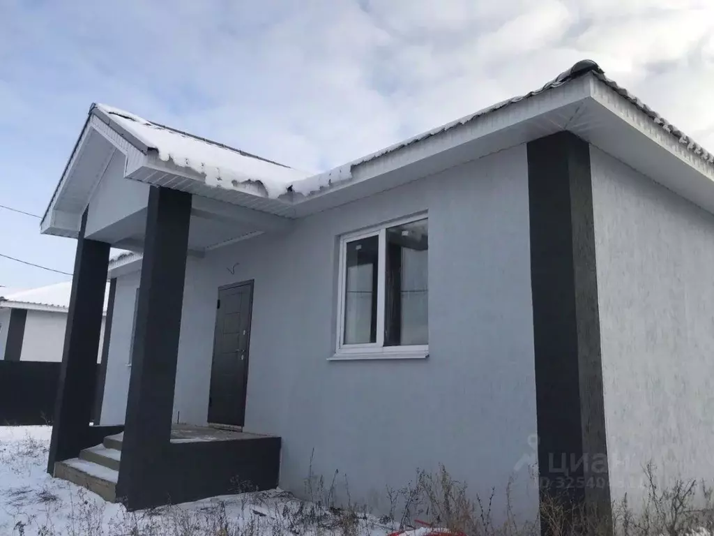 Дом в Самарская область, Волжский район, с. Лопатино Заречная ул. (105 ... - Фото 1