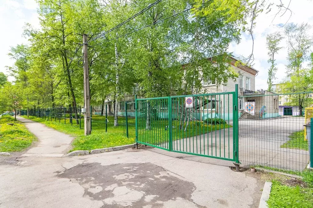 2-комнатная квартира: Хабаровск, 1-й микрорайон, Космическая улица, ... - Фото 0
