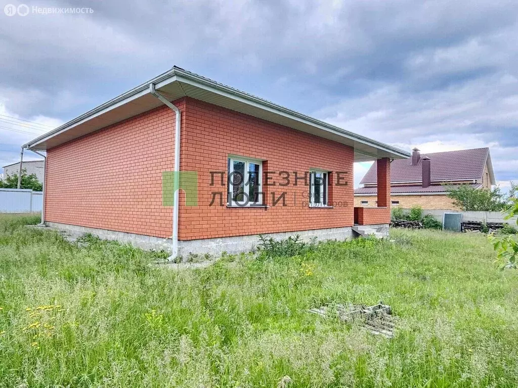Дом в посёлок Комсомольский, Вишнёвая улица (117 м) - Фото 2