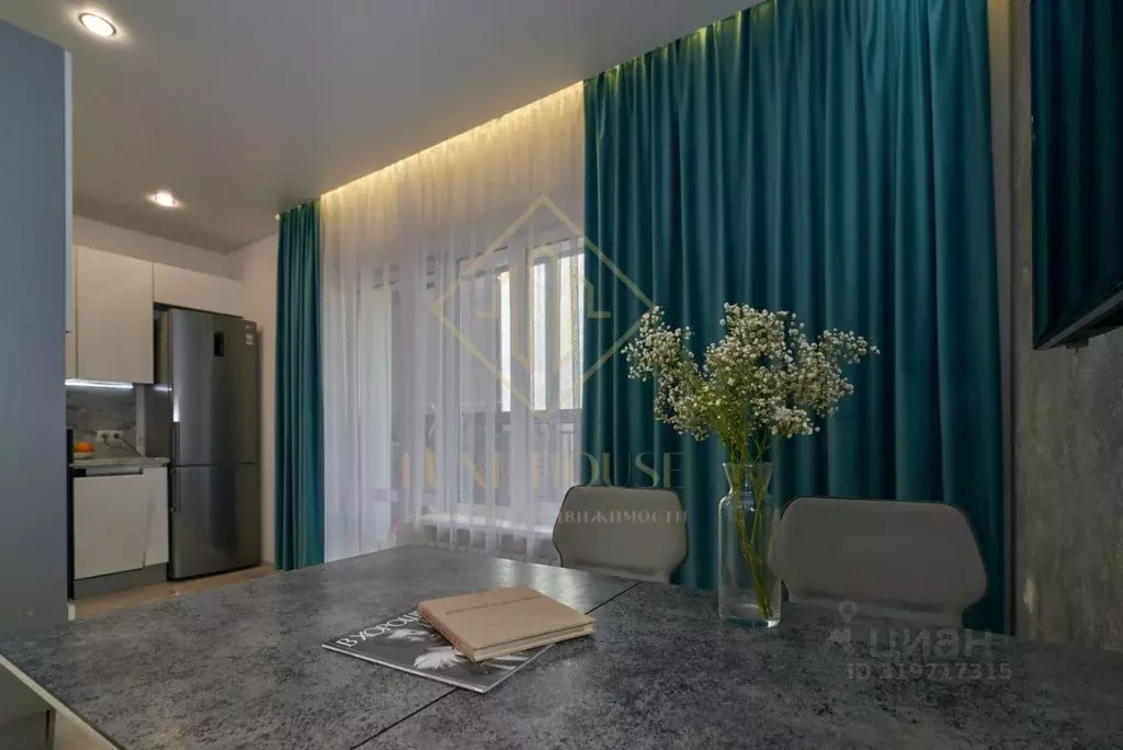 2-к кв. Иркутская область, Иркутск наб. Верхняя, 173 (65.3 м) - Фото 1