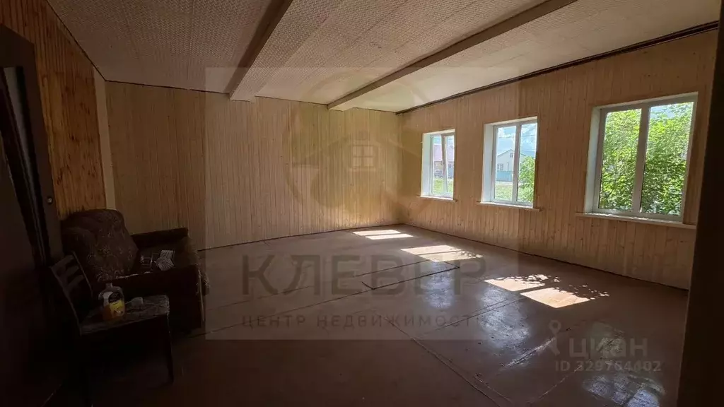 Дом в Башкортостан, Кушнаренковский сельсовет, с. Кушнаренково ул. ... - Фото 1