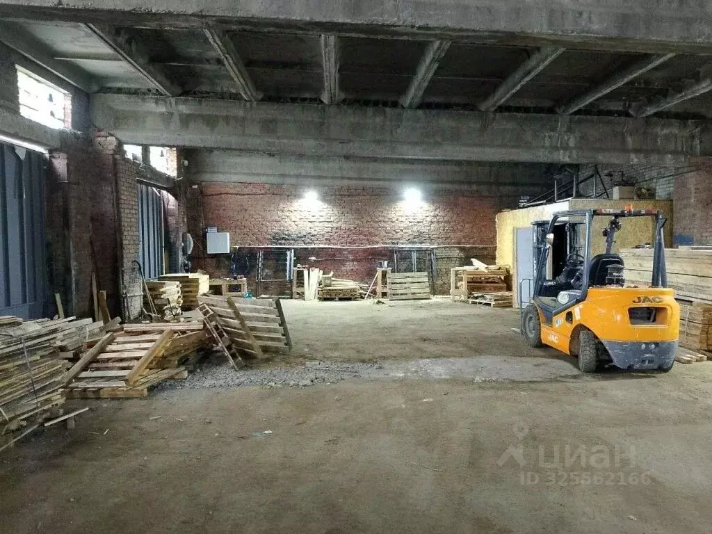 Склад в Московская область, Клин Майданово мкр, 1А (200 м) - Фото 1