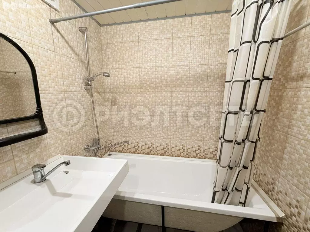 1-комнатная квартира: Мурманск, улица Мира, 1 (33 м) - Фото 1