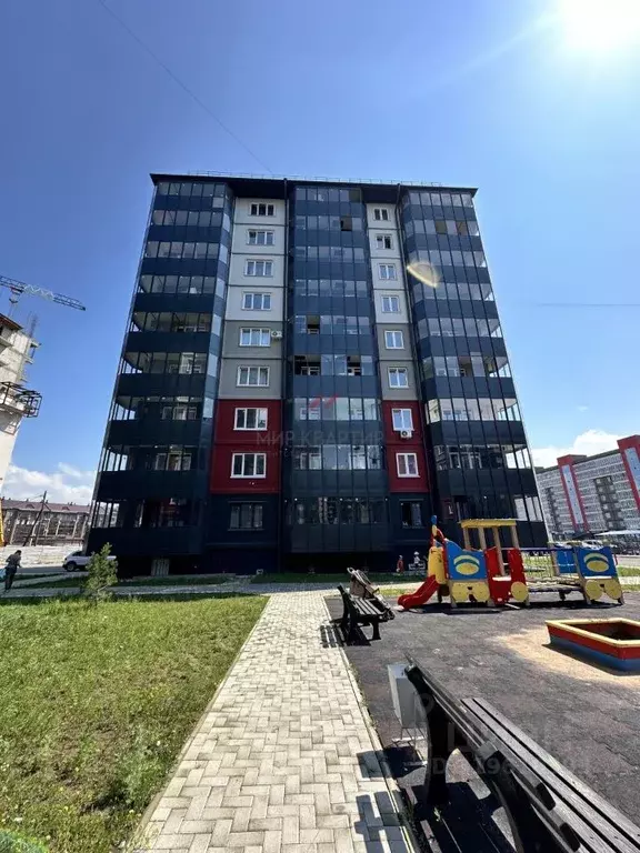 2-к кв. Хакасия, Абакан ул. Генерала Тихонова, 14 (41.8 м) - Фото 0