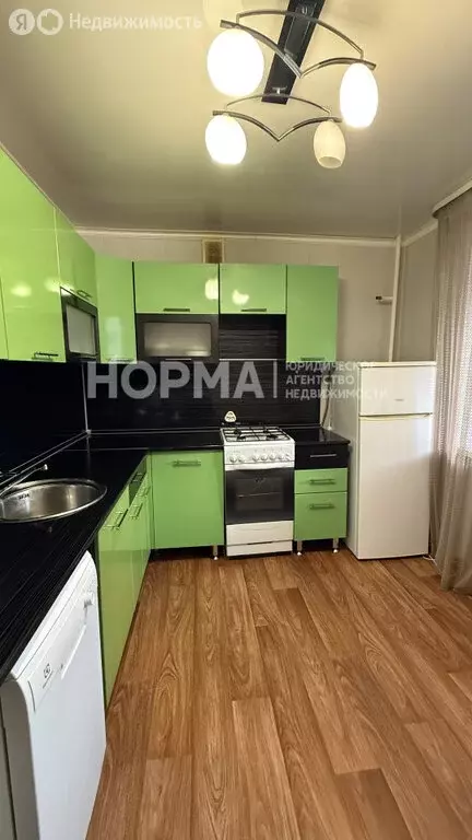1-комнатная квартира: Октябрьский, проспект Ленина, 75А (38.9 м) - Фото 1