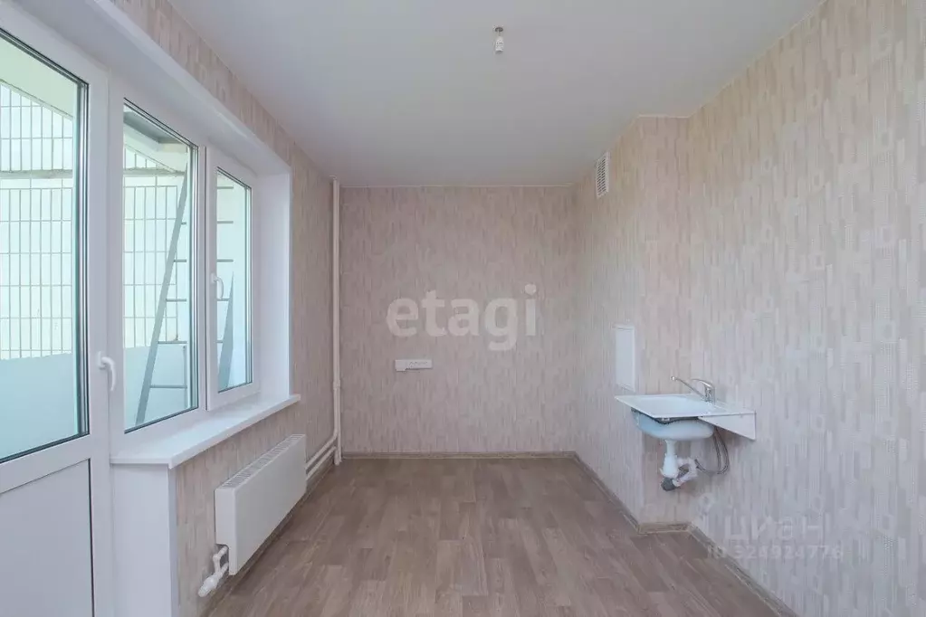 3-к кв. Красноярский край, Красноярск ул. Светлова, 38 (65.6 м) - Фото 2