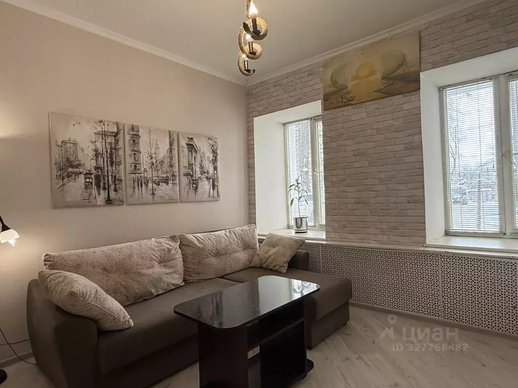 2-к кв. Новгородская область, Великий Новгород Район Торговая сторона, ... - Фото 1