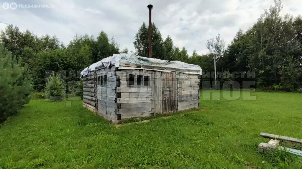 Участок в Смоленский муниципальный округ, деревня Уколово (15 м) - Фото 0