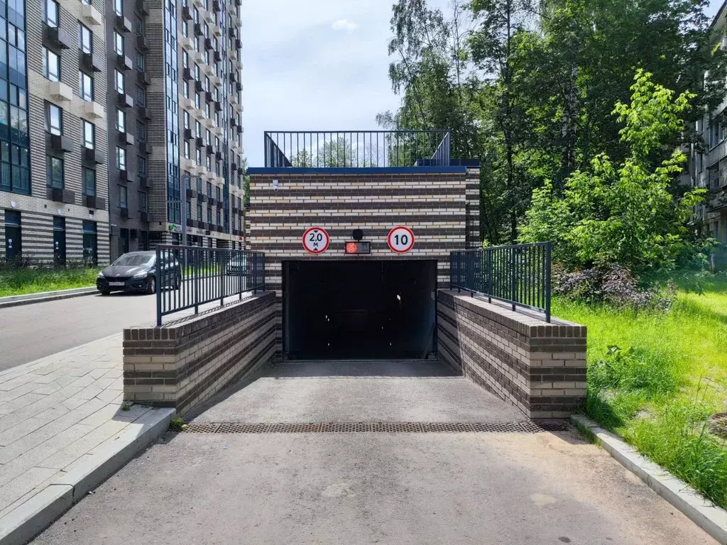 Гараж в Москва 15-я Парковая ул., 46К5 (13 м) - Фото 2