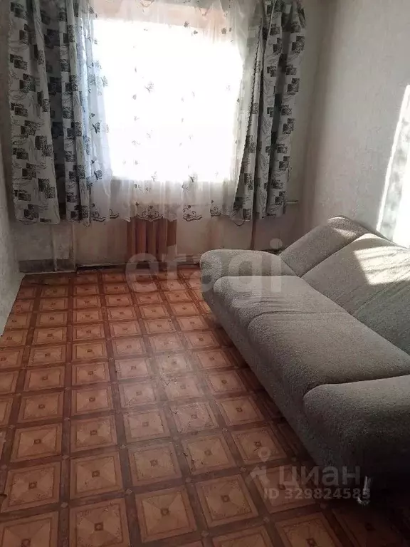 Комната Калужская область, Калуга ул. Маршала Жукова, 6 (11.5 м) - Фото 2
