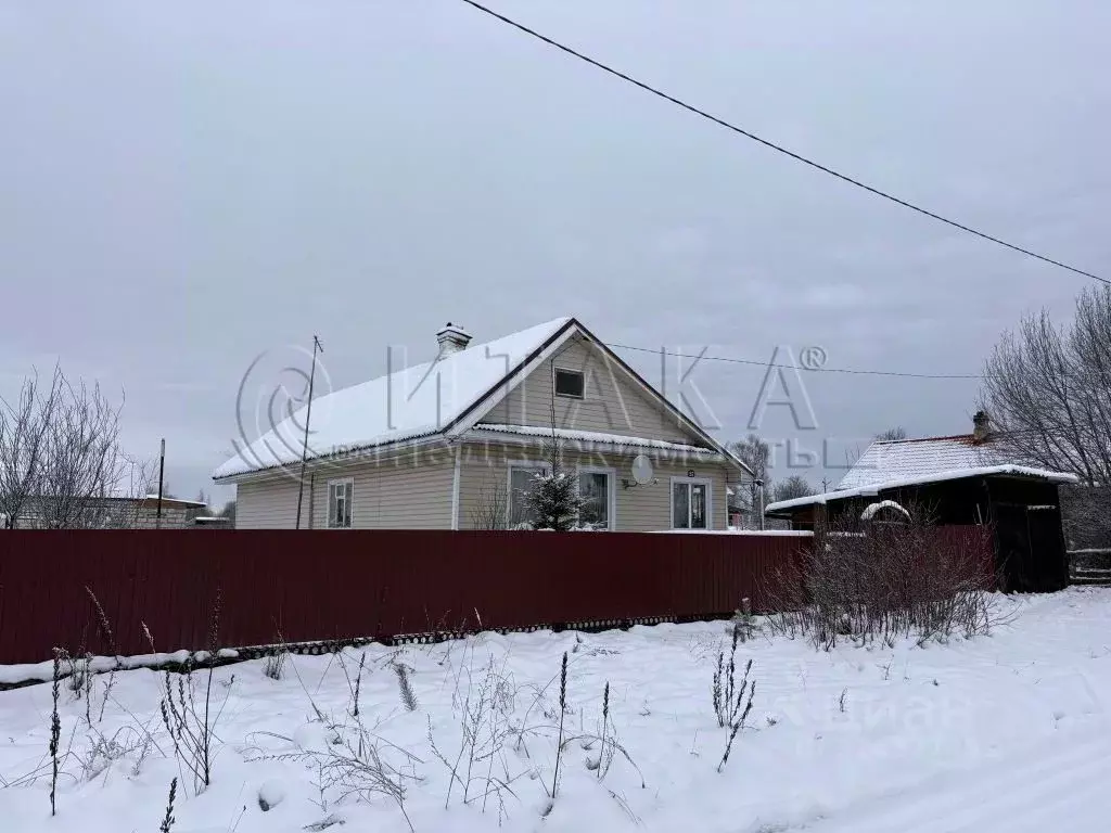 Дом в Ленинградская область, Лодейное поле ул. Рабоче-Крестьянская, 50 ... - Фото 1