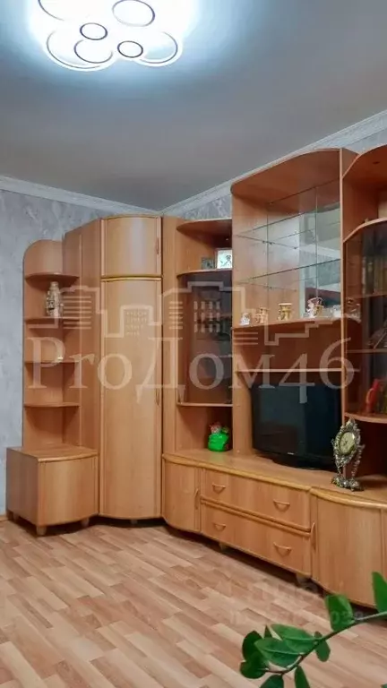 3-к кв. Курская область, Курск просп. Хрущева, 6 (68.0 м) - Фото 1