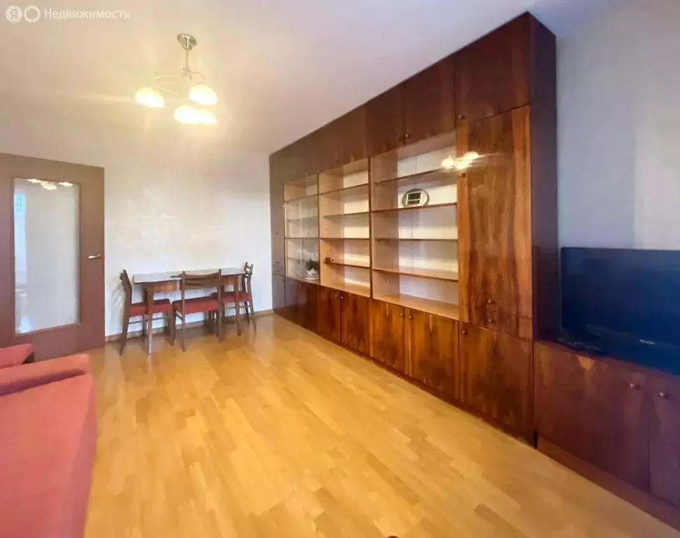 2-комнатная квартира: Уфа, Революционная улица, 31 (45.3 м) - Фото 1