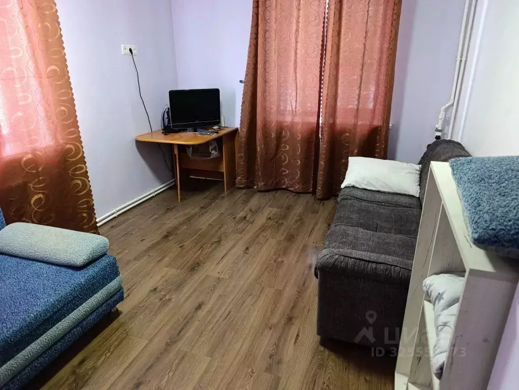 2-к кв. Башкортостан, Альшеевский район, с. Раевский ул. Космонавтов, ... - Фото 1