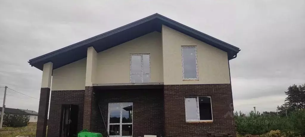 Дом в Курская область, Курский район, Моковский сельсовет, д. 1-я ... - Фото 1