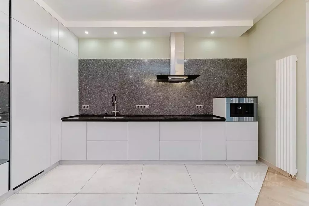 Квартира, 4 комнаты, 135.19 м - Фото 0