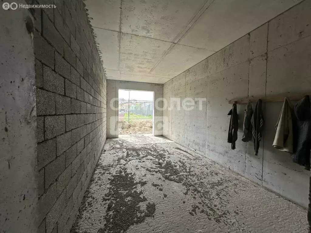 2-комнатная квартира: Махачкала, улица Перова, 13 (93 м) - Фото 0