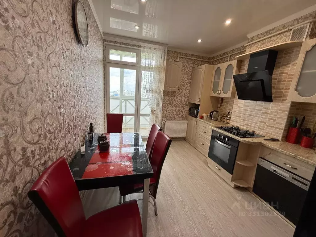 2-к кв. Крым, Симферополь ул. Балаклавская, 135 (60.0 м) - Фото 2