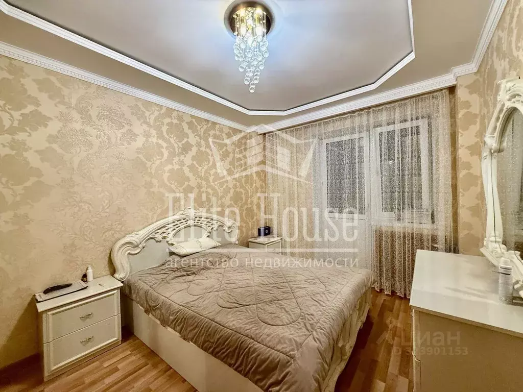 2-к кв. Калужская область, Калуга ул. Георгия Димитрова, 24 (67.2 м) - Фото 1