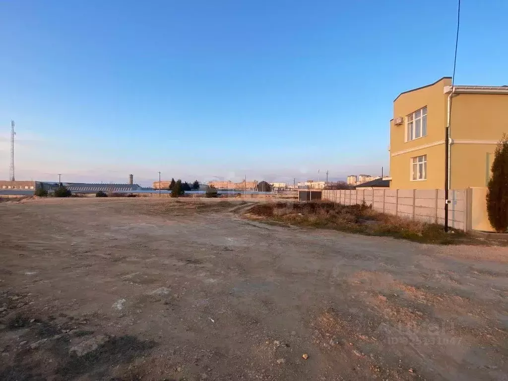 Участок в Севастополь ул. Романтиков (4.1 сот.) - Фото 1