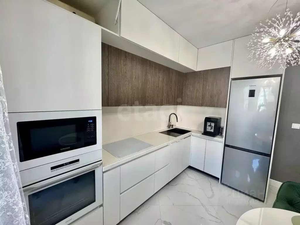 1-к кв. Хабаровский край, Хабаровск ул. Шатова, 2А (41.9 м) - Фото 0