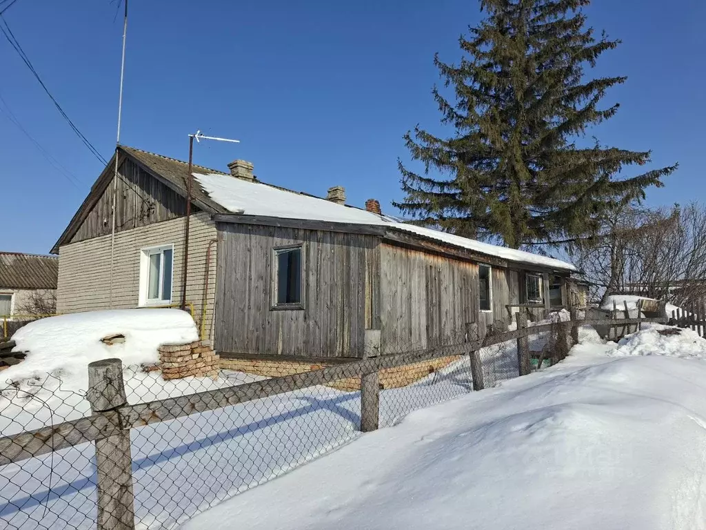 Дом в Пензенская область, Пензенский район, Саловский сельсовет, с. ... - Фото 2
