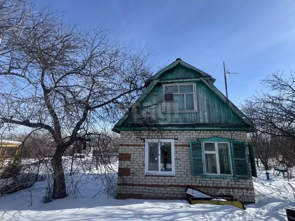 Дом в Саратовская область, Марксовский район, Приволжское ... - Фото 2
