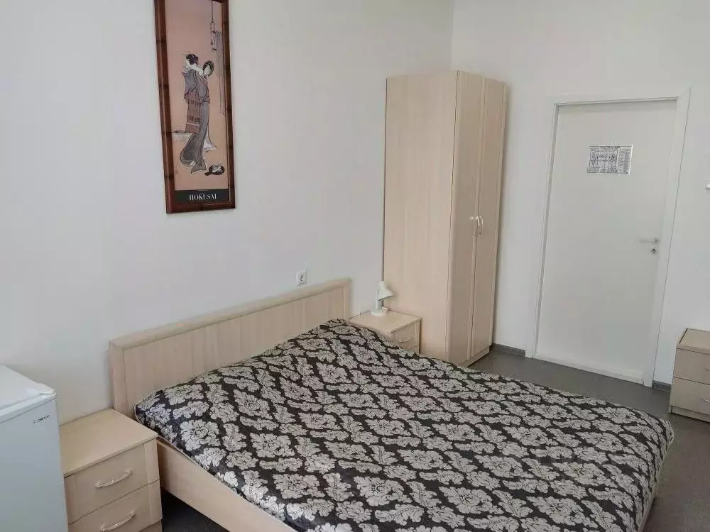 Комната Свердловская область, Екатеринбург ул. Стрелочников, 41 (18.0 ... - Фото 2