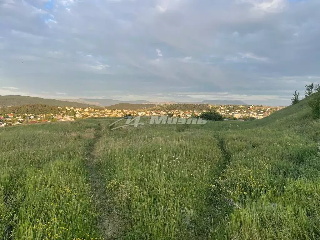 Участок в Крым, Симферополь ул. Олега Кошевого (18.0 сот.) - Фото 0