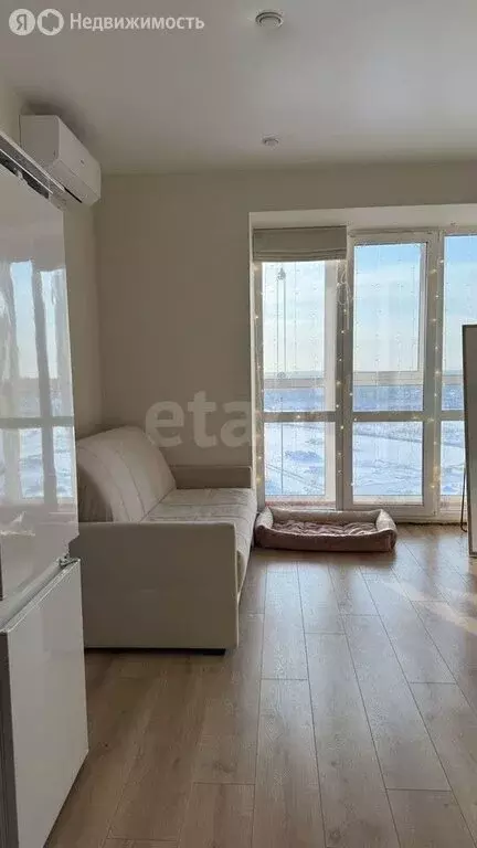 Квартира-студия: деревня Кисловка, микрорайон Левобережный, улица ... - Фото 1