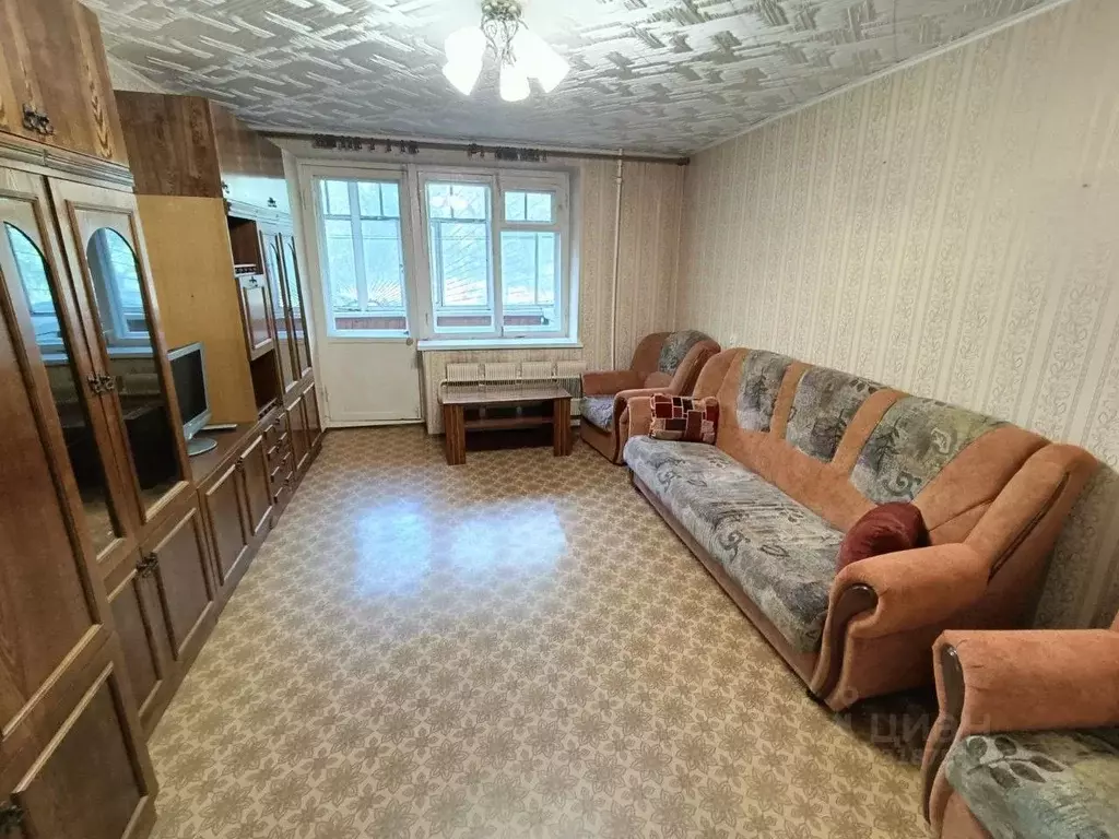 3-к кв. Ярославская область, Рыбинск ул. Кулибина, 10 (61.4 м) - Фото 0