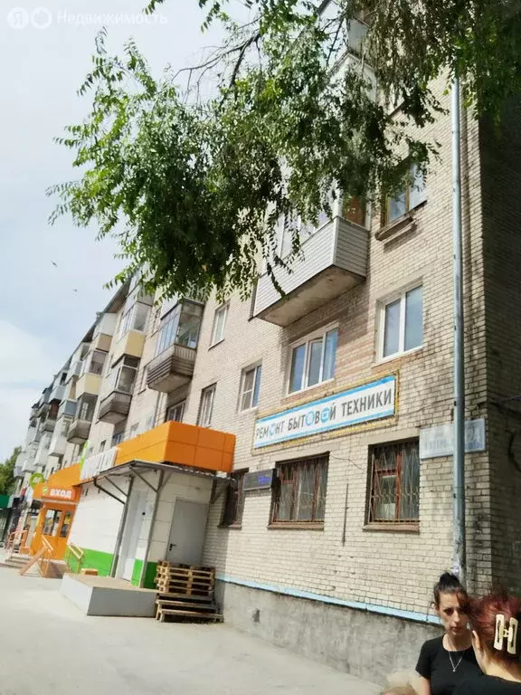 1-комнатная квартира: Барнаул, улица Антона Петрова, 124 (30 м) - Фото 0