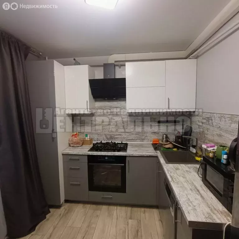 1-комнатная квартира: Смоленск, улица Попова, 86 (38 м) - Фото 0