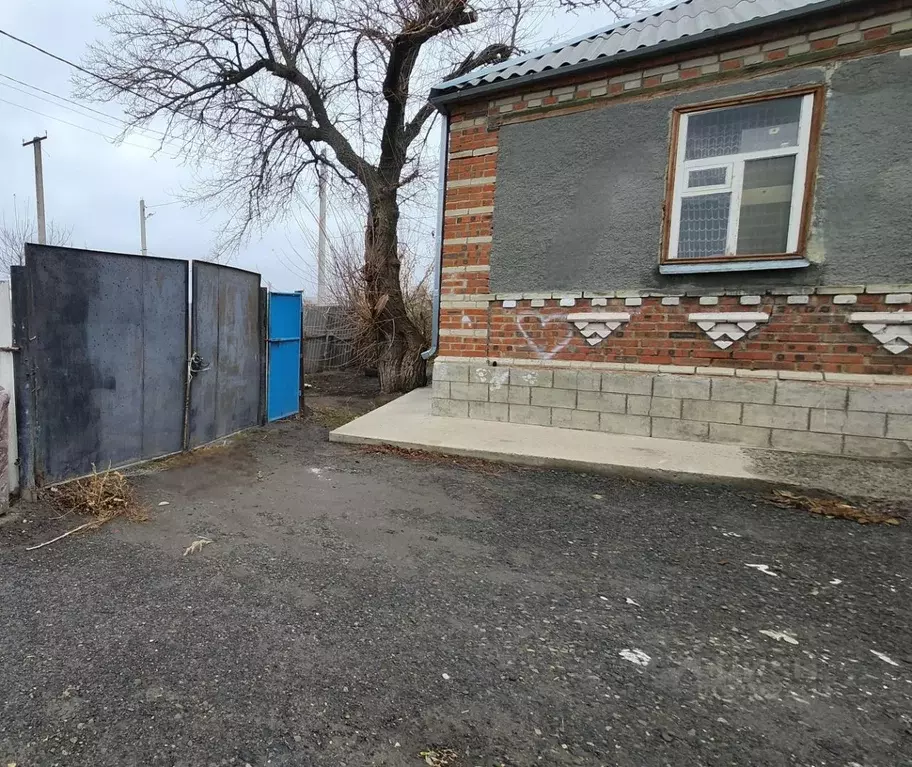 Дом в Ростовская область, Матвеево-Курганский район, Алексеевское ... - Фото 2
