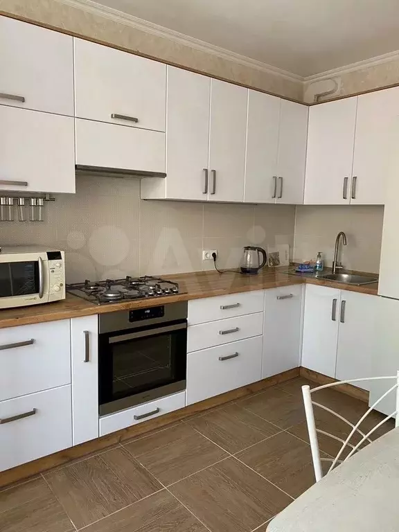 2-к. квартира, 61 м, 4/10 эт. - Фото 0