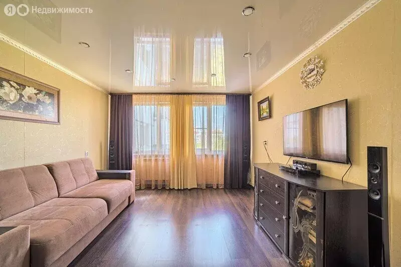 3-комнатная квартира: Пенза, улица 8 Марта, 7 (67.1 м) - Фото 1