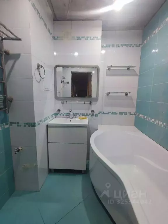 2-к кв. Пензенская область, Заречный Озерская ул., 2 (56.2 м) - Фото 1