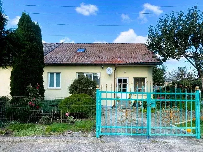 Дом в Калининградская область, Черняховский муниципальный округ, пос. ... - Фото 2